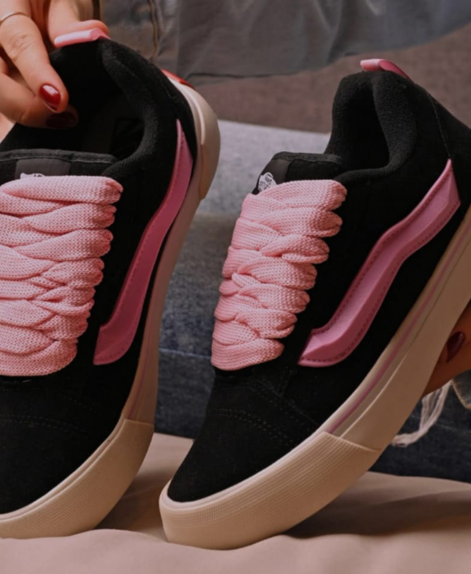 VANS OLD SKOOL | NEGRO ROSA